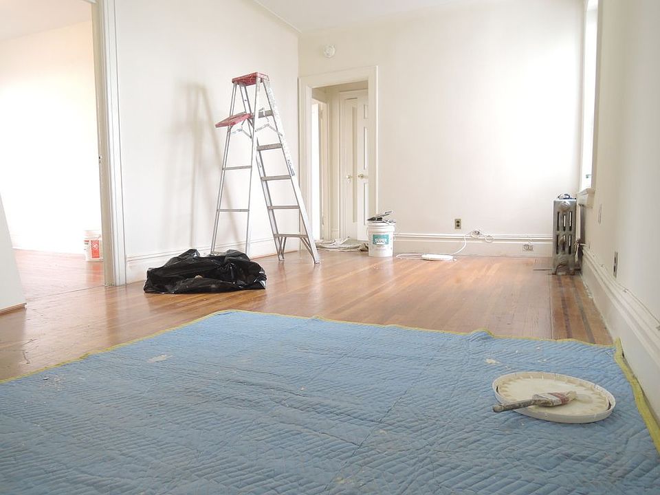 2nd image of 2563 42nd St APT 16