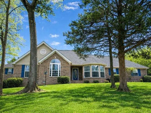 1728 V P Lunn Dr, Spring Hill, TN 37174