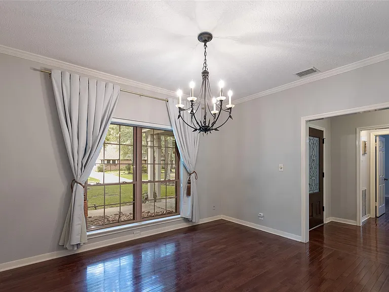 9 Mallard Glen Pl — Photo 8