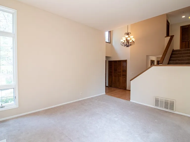 24435 SE 42nd Pl — Photo 4