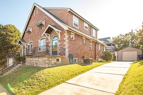 2nd image of 2908 Macklind Ave #B