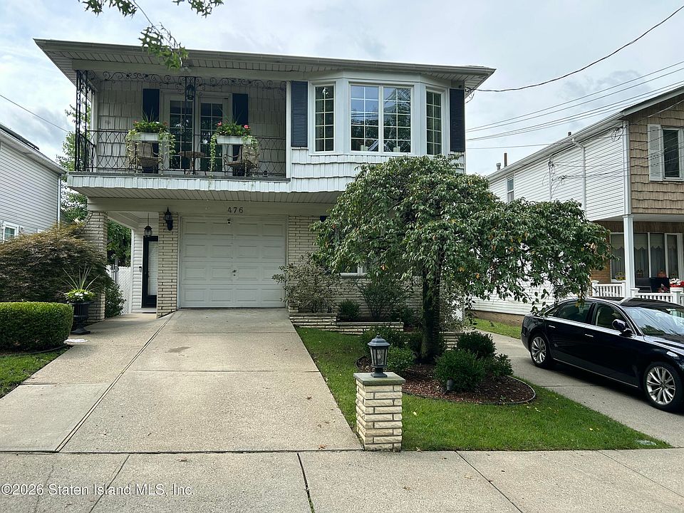 1st image of 476 Ashworth Ave