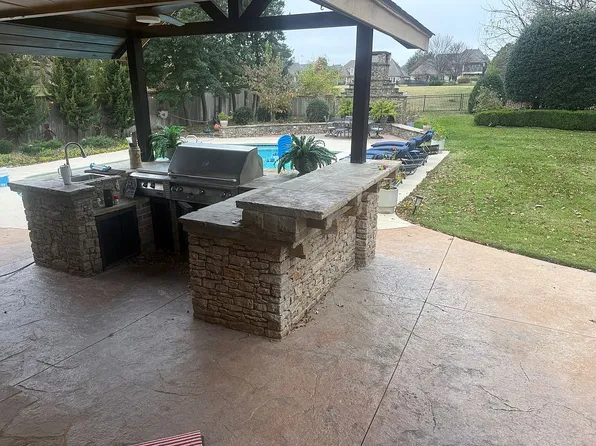 10614 S Lakewood Ave, Tulsa, OK 74137