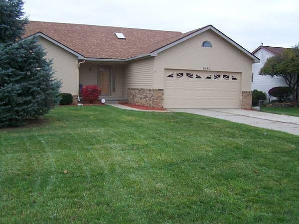 1st image of 5092 Rockwood Dr