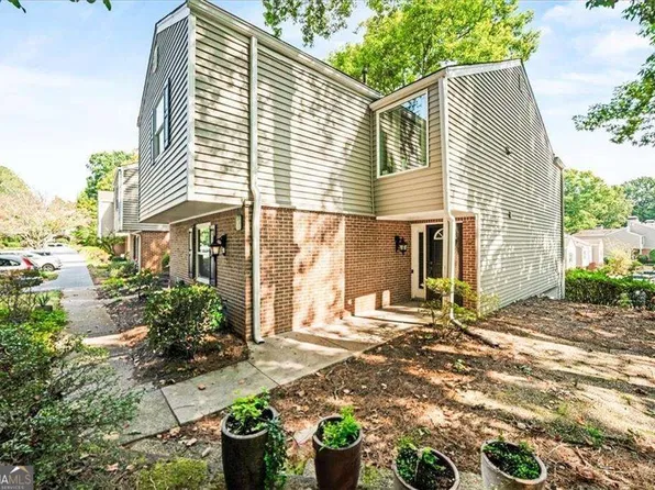 30 Dunwoody Springs Dr, Sandy Springs, GA 30328