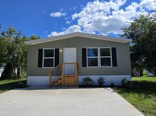 114 Trinity Dr, Holley, NY 14470