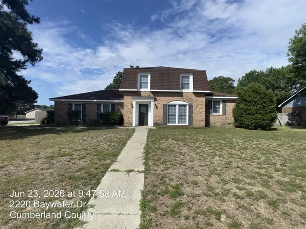 2220 Baywater Dr, Fayetteville, NC 28304