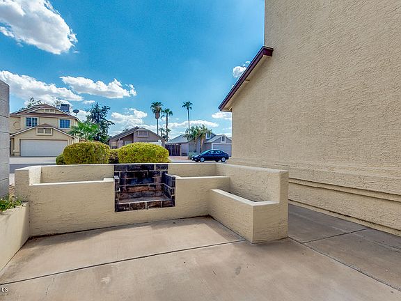 4th image of 3018 E Villa Maria Dr