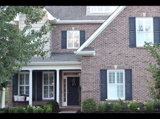 9206 Manor Crest Ln, Knoxville, TN 37922
