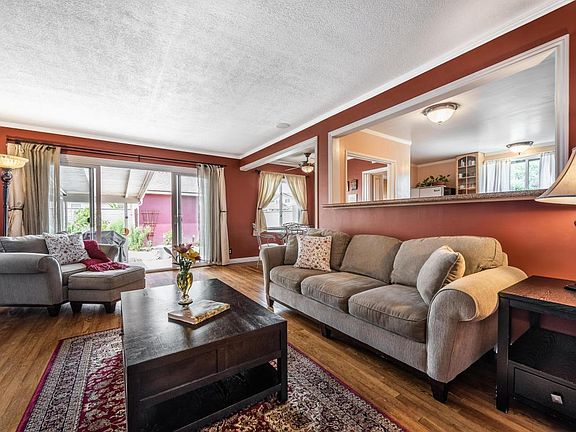 4th image of 4685 Student St