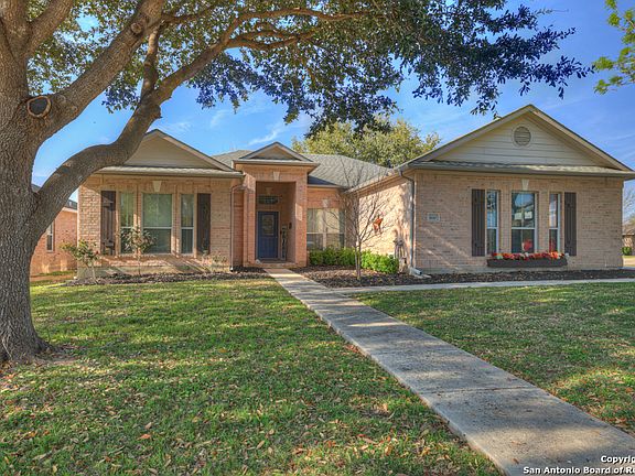 2nd image of 1610 SUNBLOSSOM CIR
