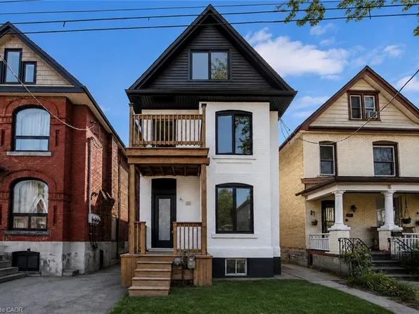 60 William St, Hamilton, ON L8L 5T7