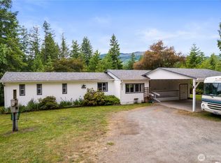 12833 Squaw Wood Ln SE, Rainier, WA 98576
