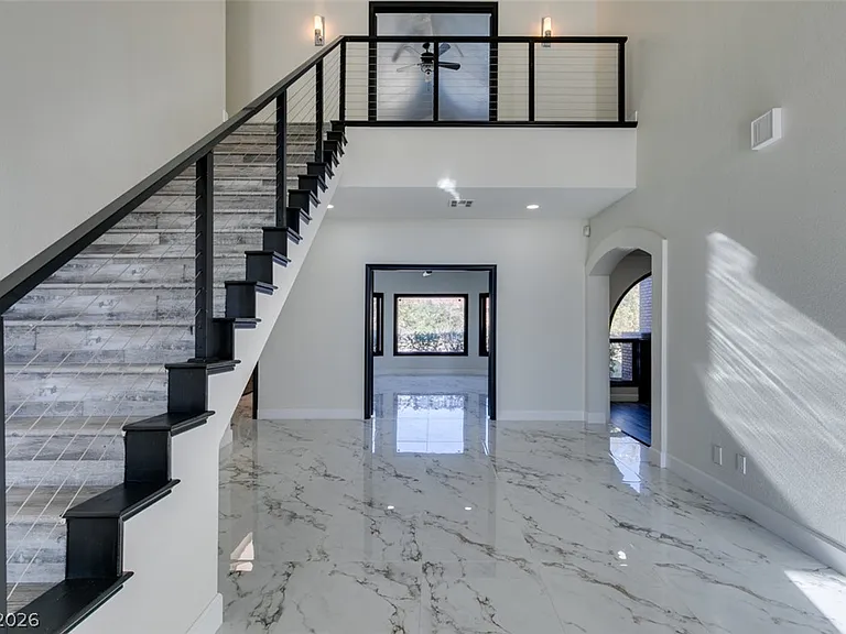 7040 Obannon Dr — Photo 4