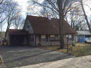 168 Millbrook Dr, Willingboro, NJ 08046