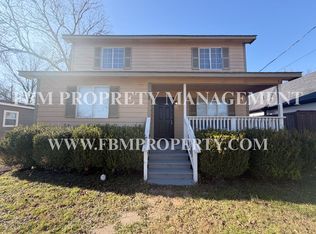 493 N Bryant Ave, Midlothian, TX 76065