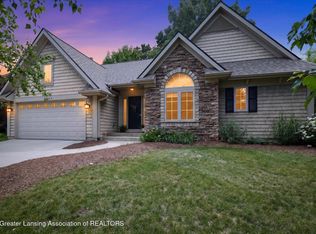 7844 Ashbrook Dr, Haslett, MI 48840
