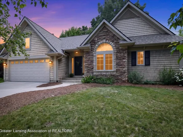 7844 Ashbrook Dr, Haslett, MI 48840