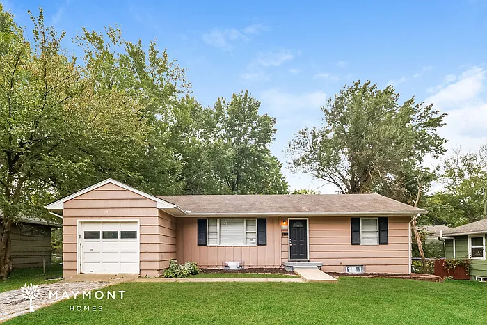 4503 E 112th Ter