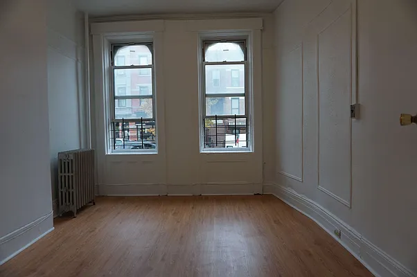 Rented by Brownstone Property Group | media 31