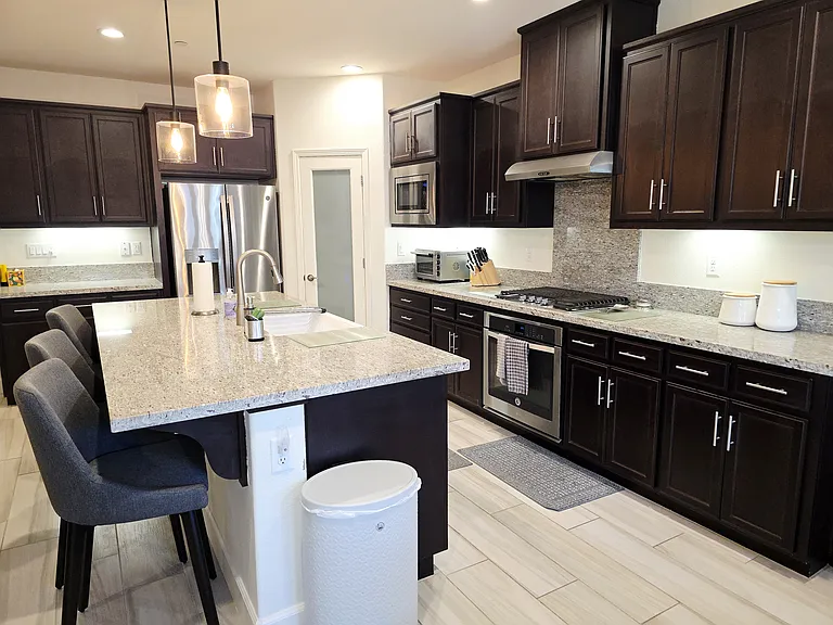 2488 Remy Cantos Dr — Photo 17