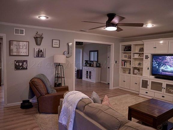5th image of 406 Lair Ln