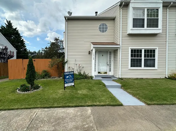 14018 Grumble Jones Ct, Centreville, VA 20121