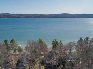 7753 Woodland Dr #7754, Honor, MI 49640