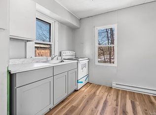 72 Wisner Ave #B, Newburgh, NY