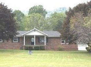 237 Highpoint Rd, Rose Hill, VA 24281