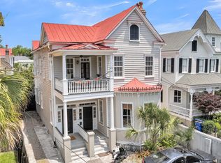 68 Vanderhorst St APT B, Charleston, SC 29403