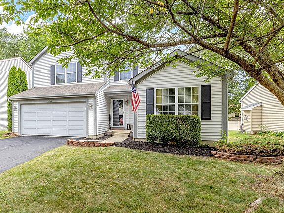 2nd image of 1541 Meadowlark Ln