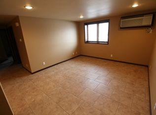 321 26th Ave #A, Sheldon, IA 51201