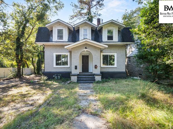 1522 Columbia College Dr #B