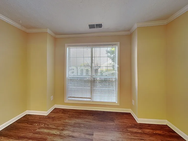 2041 Vintage Oaks Dr — Photo 9
