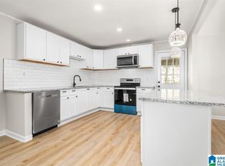 8211 Baker Ave, Leeds, AL 35094