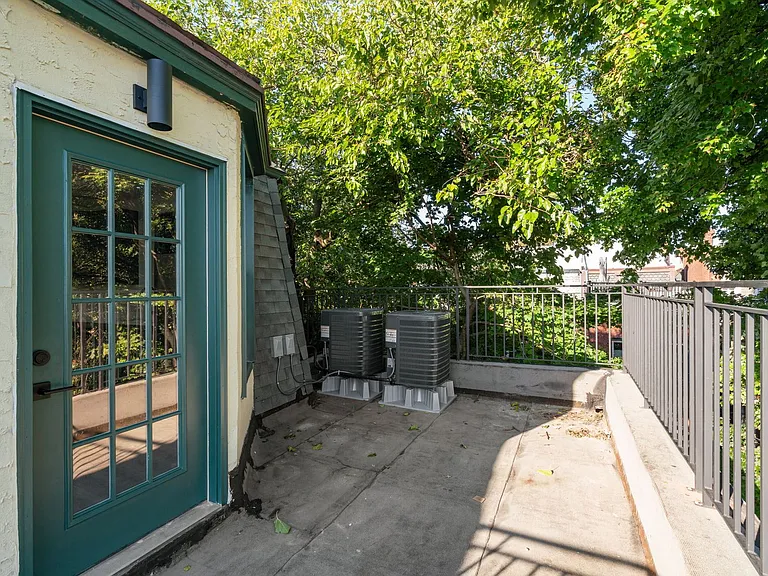4735 Hazel Ave — Photo 95