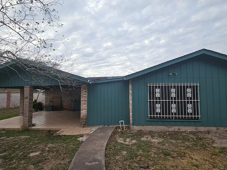 45 Westchester Cir — Photo 42
