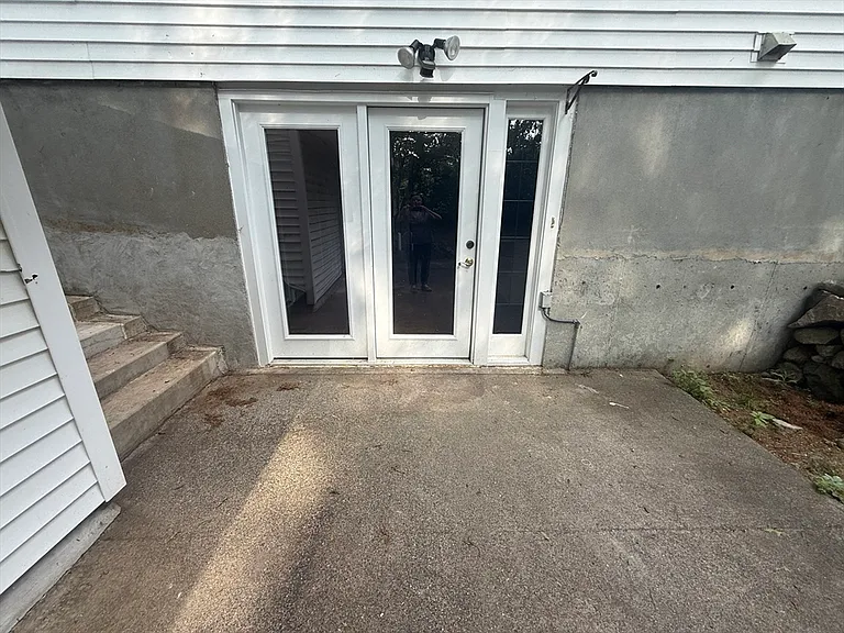 71 Pine St #1 — Photo 25