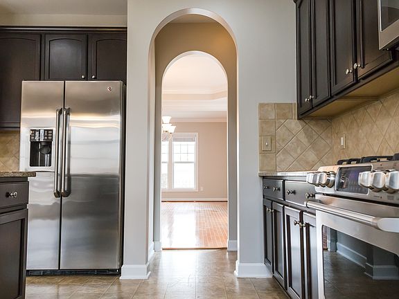 From kitchen to dining