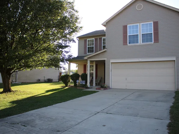5610 Woodland Trace Blvd, Indianapolis, IN 46237