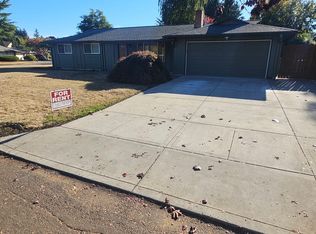 3313 NW 128th St, Vancouver, WA 98685