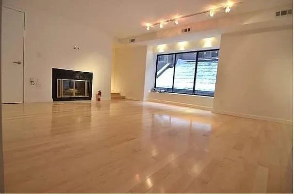 Rented by Nest Seekers International | media 4