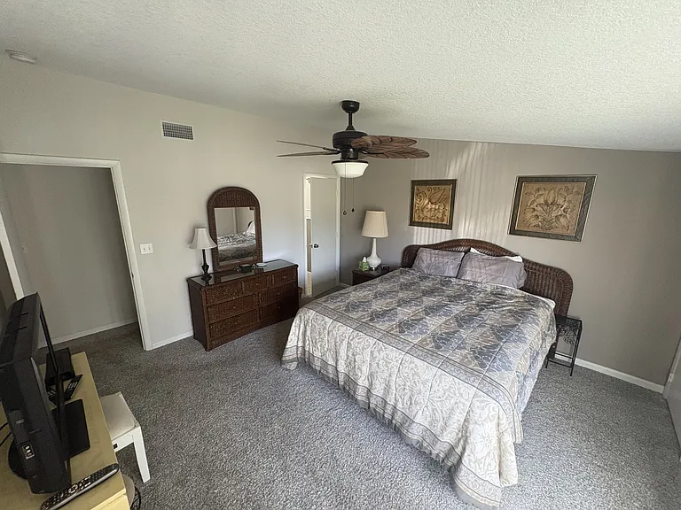 634 White Pine Tree Rd — Photo 10