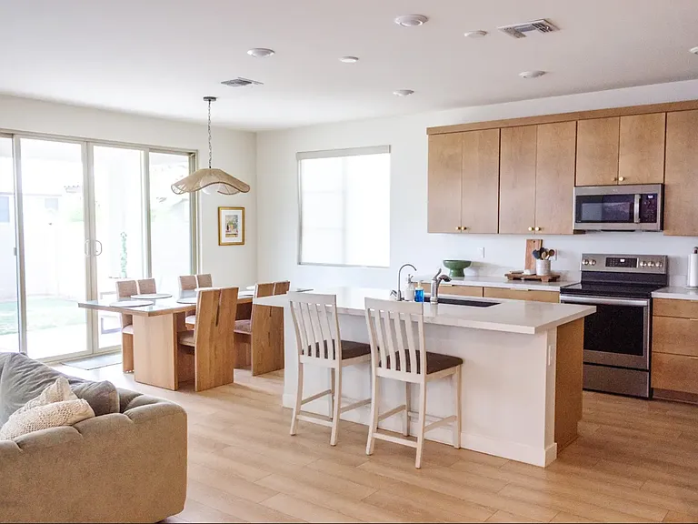 10053 E Tiburon Ave — Photo 2