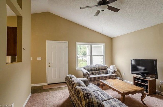 1st image of 3124 Westbury Dr