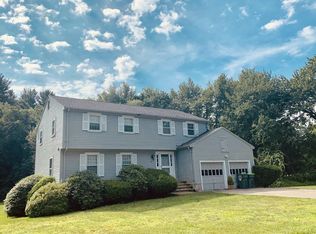 33 Canterbury Ln, Needham, MA 02492
