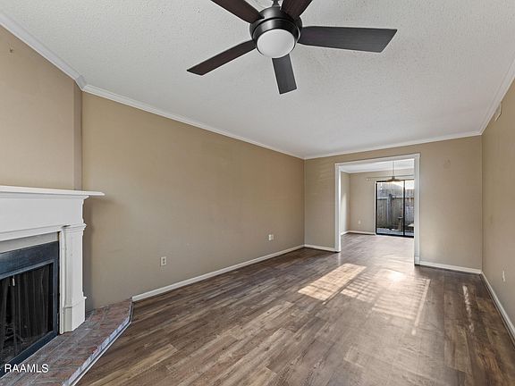 3rd image of 110 W Bayou Pkwy APT 104