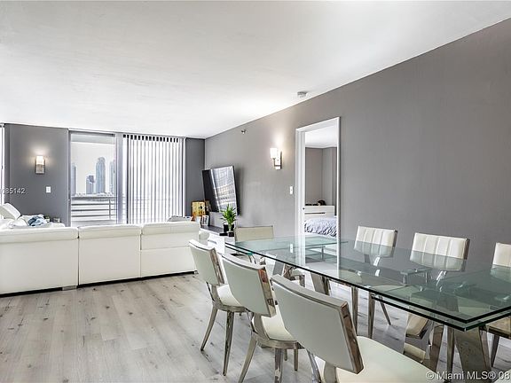 3rd image of 3300 NE 192nd St APT 1116