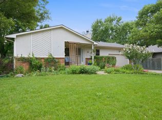 1325 N Split Rail Ct, Derby, KS 67037